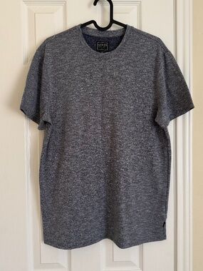 GUESS Men’s T-shirt